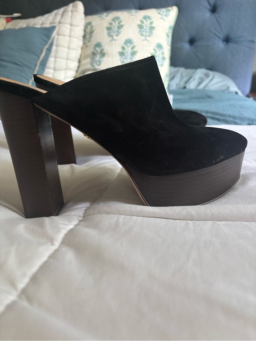 Veronica Beard Suede Mule
